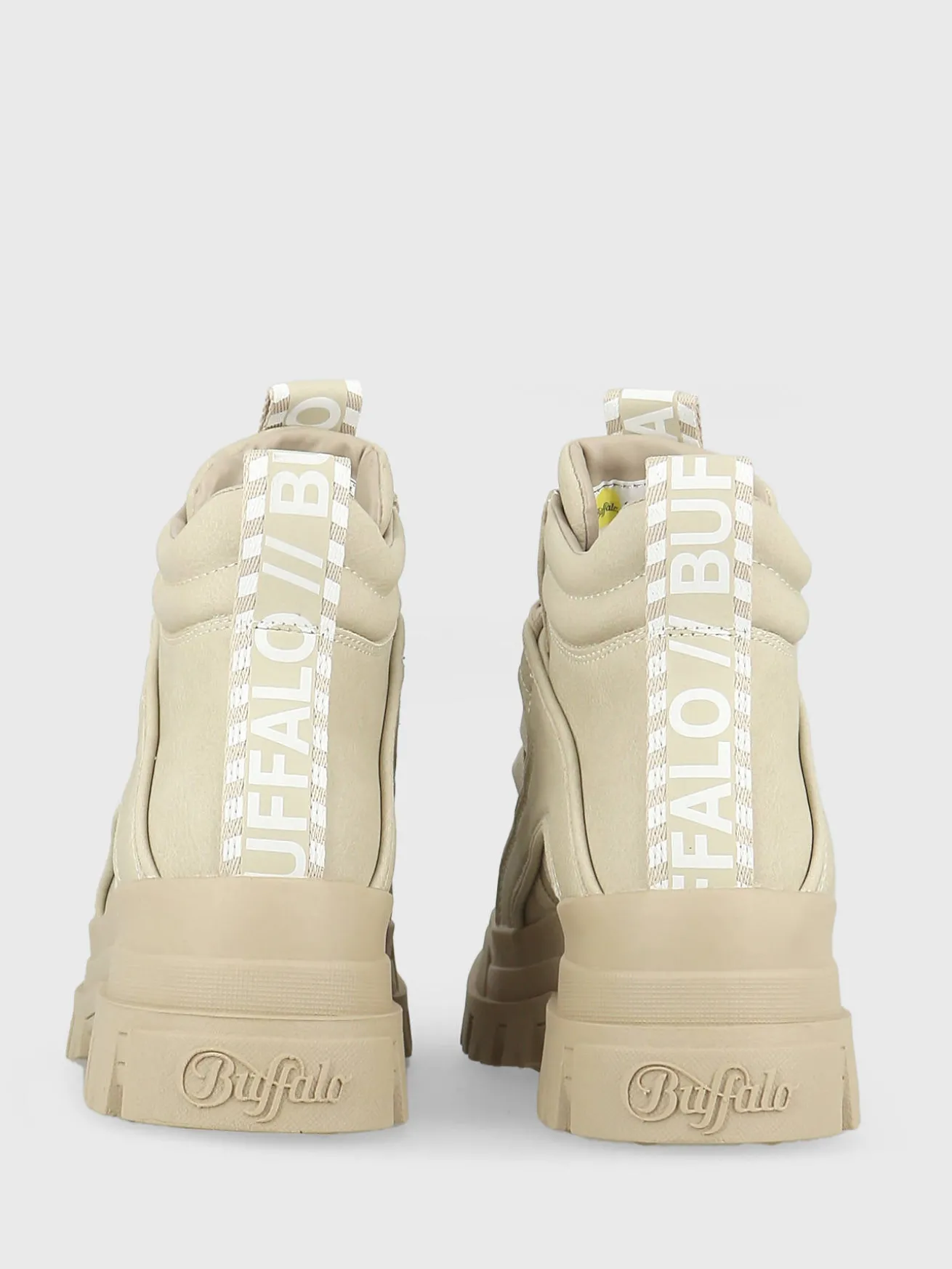 Boots Aspha Nc Mid BUFFALO