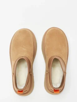 Boots Classic Mini Dipper semelle compensée en cuir UGG