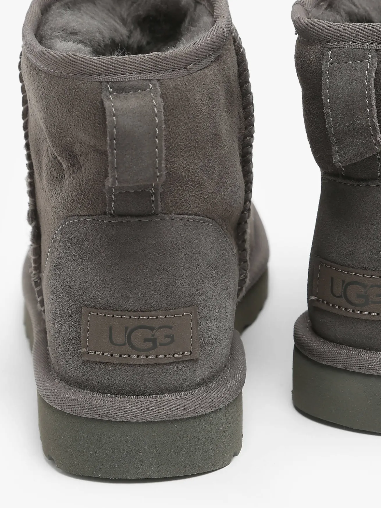 Boots CLASSIC MINI II en cuir UGG