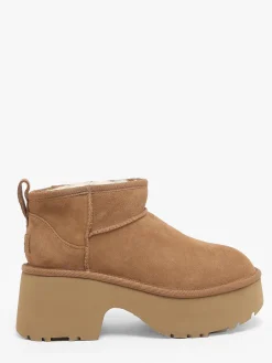 Boots Classic Ultra Mini semelle compensée en cuir UGG