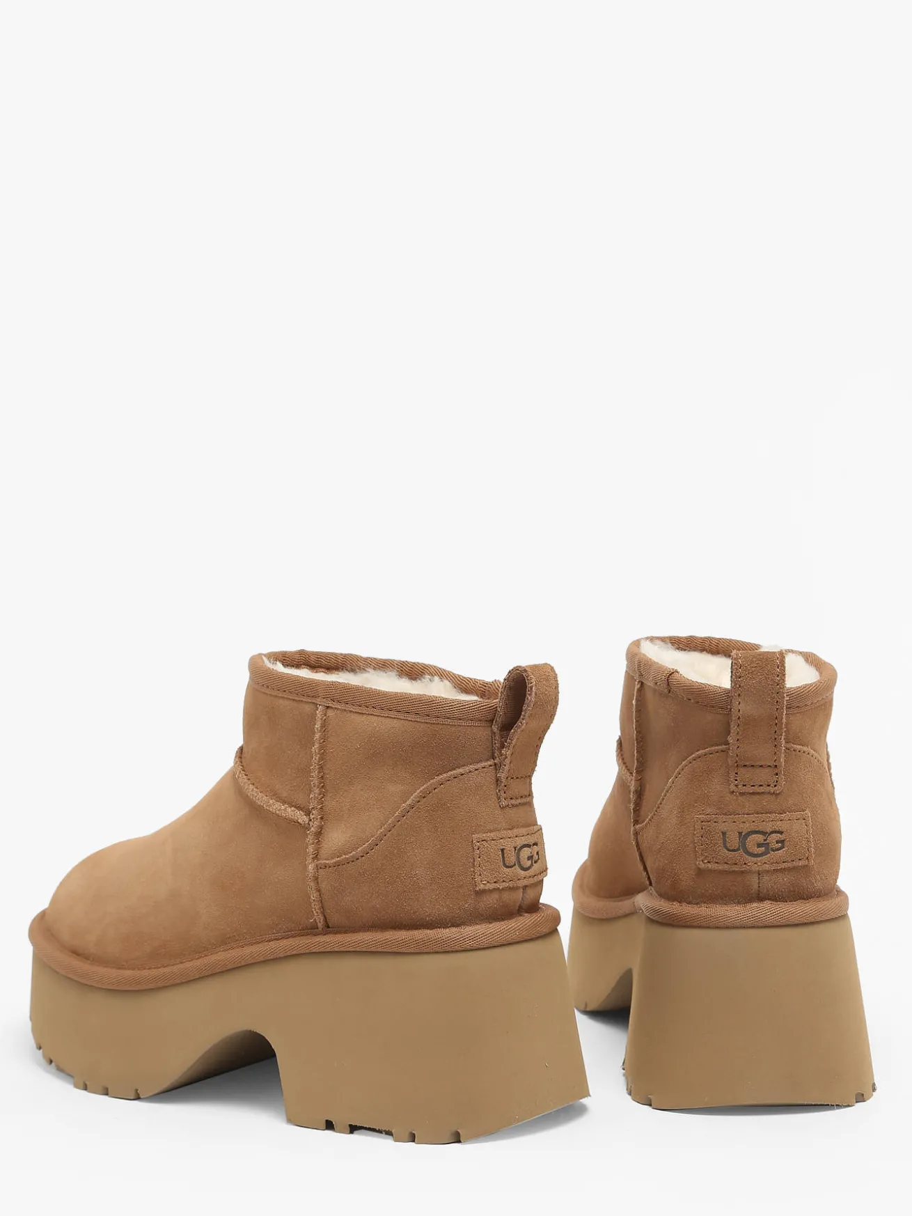Boots Classic Ultra Mini semelle compensée en cuir UGG