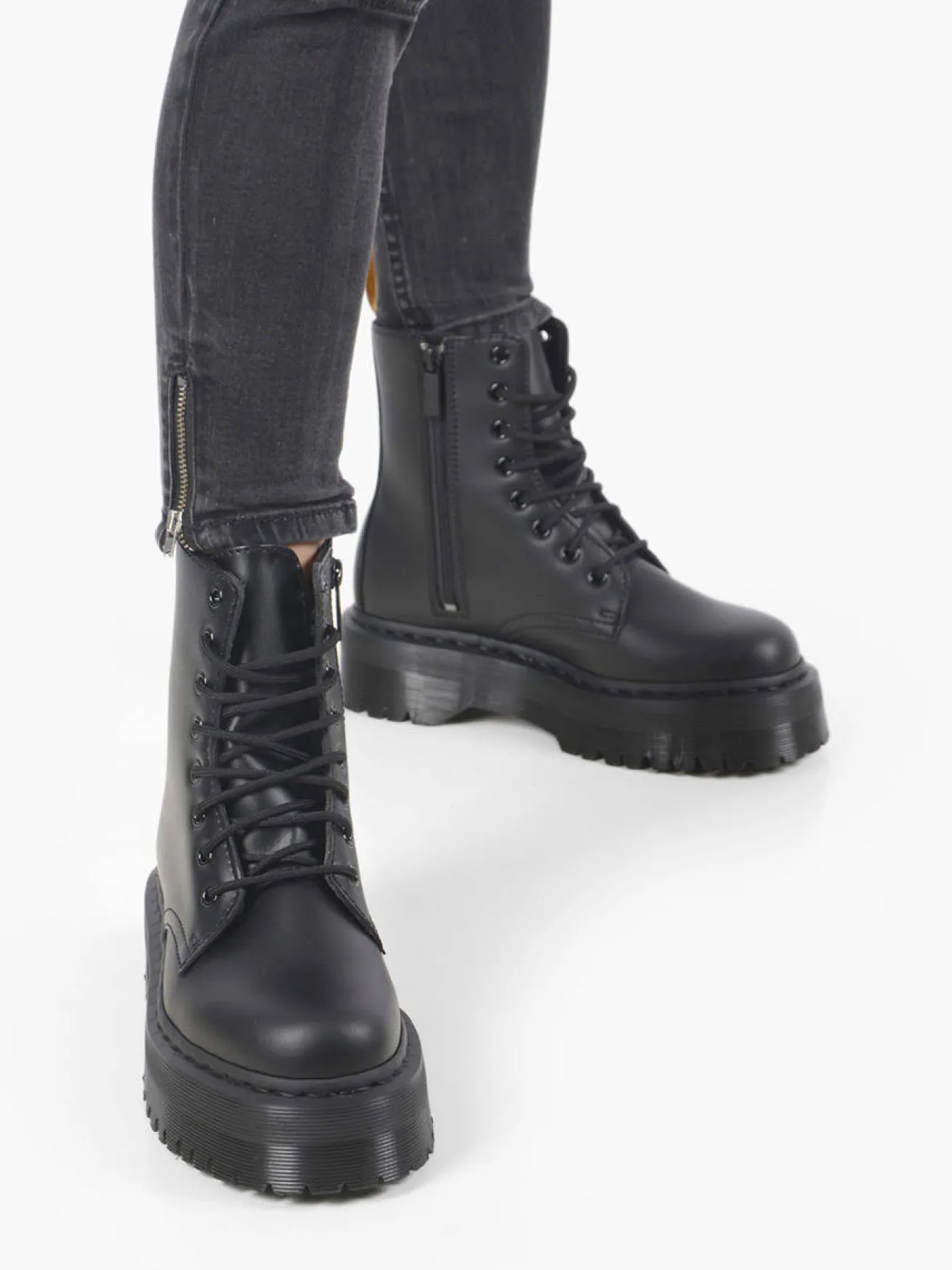 Boots Jadon II Mono Vegan DR MARTENS