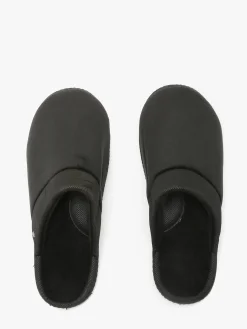 CHAUSSONS ISOTONER