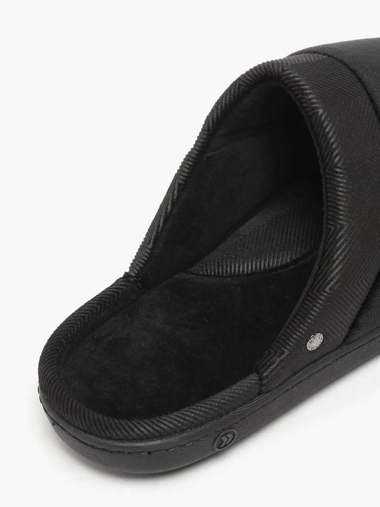 CHAUSSONS ISOTONER