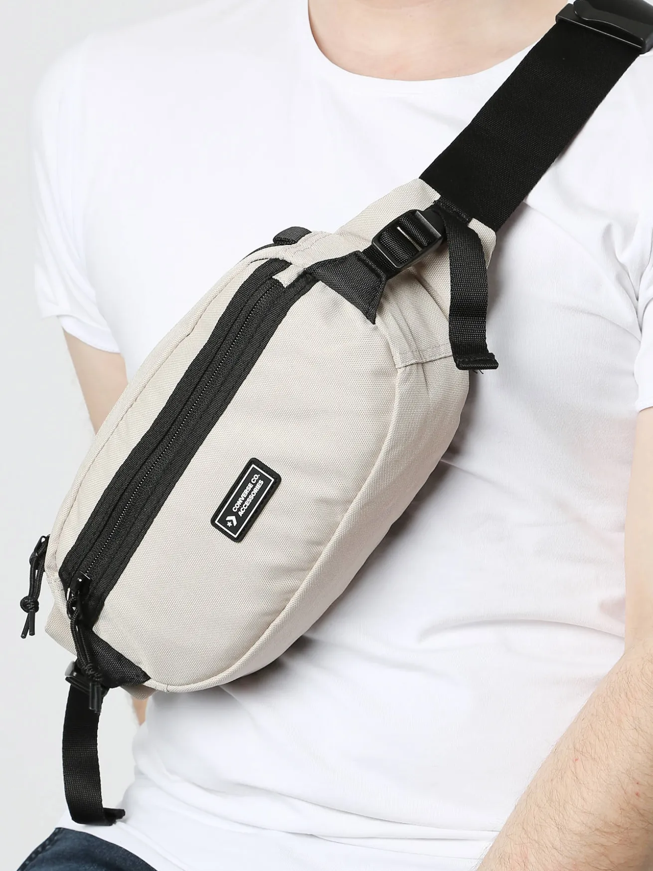 Sac banane CONVERSE