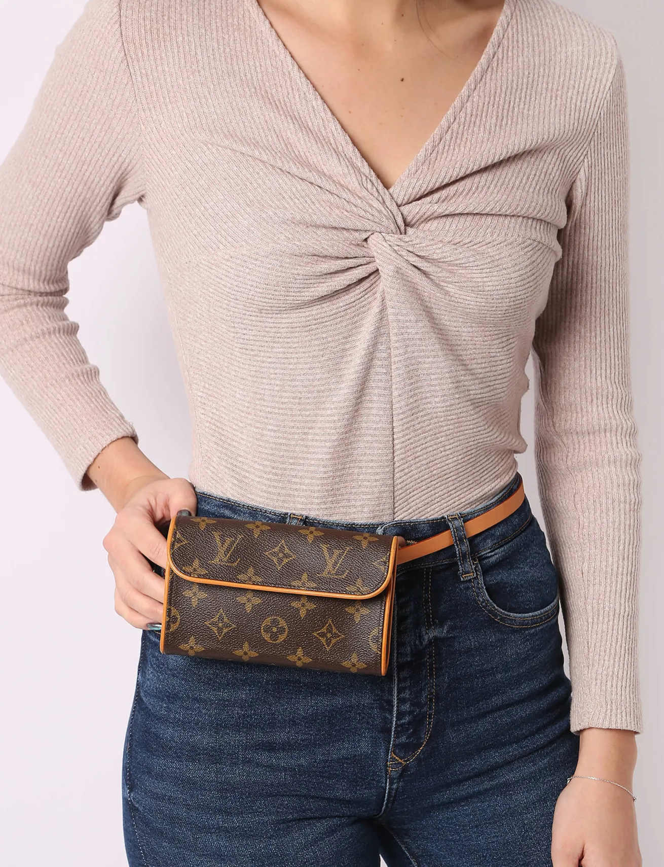 Sac banane d'occasion Louis Vuitton Florentine Monogrammé BRAND CONNECTION