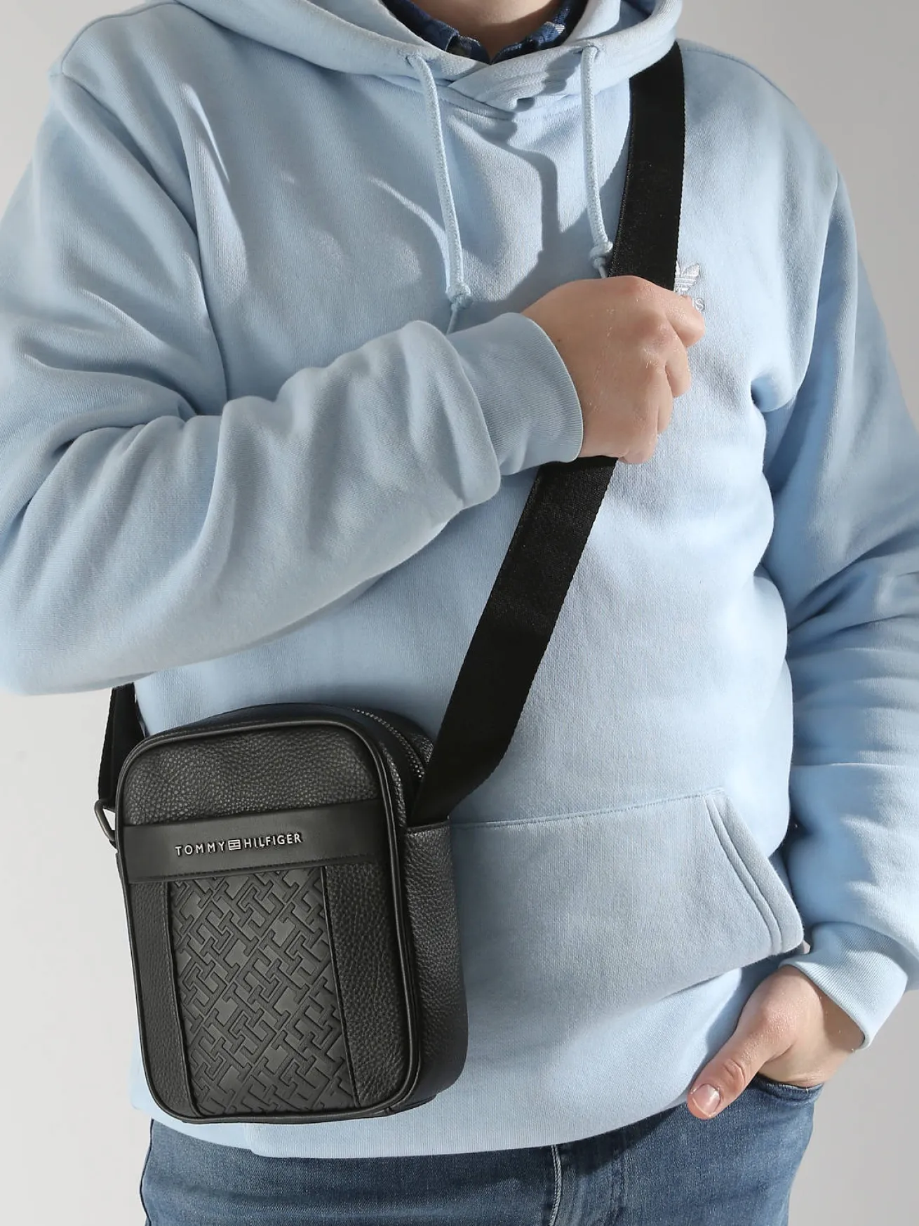 Sac bandoulière TOMMY HILFIGER