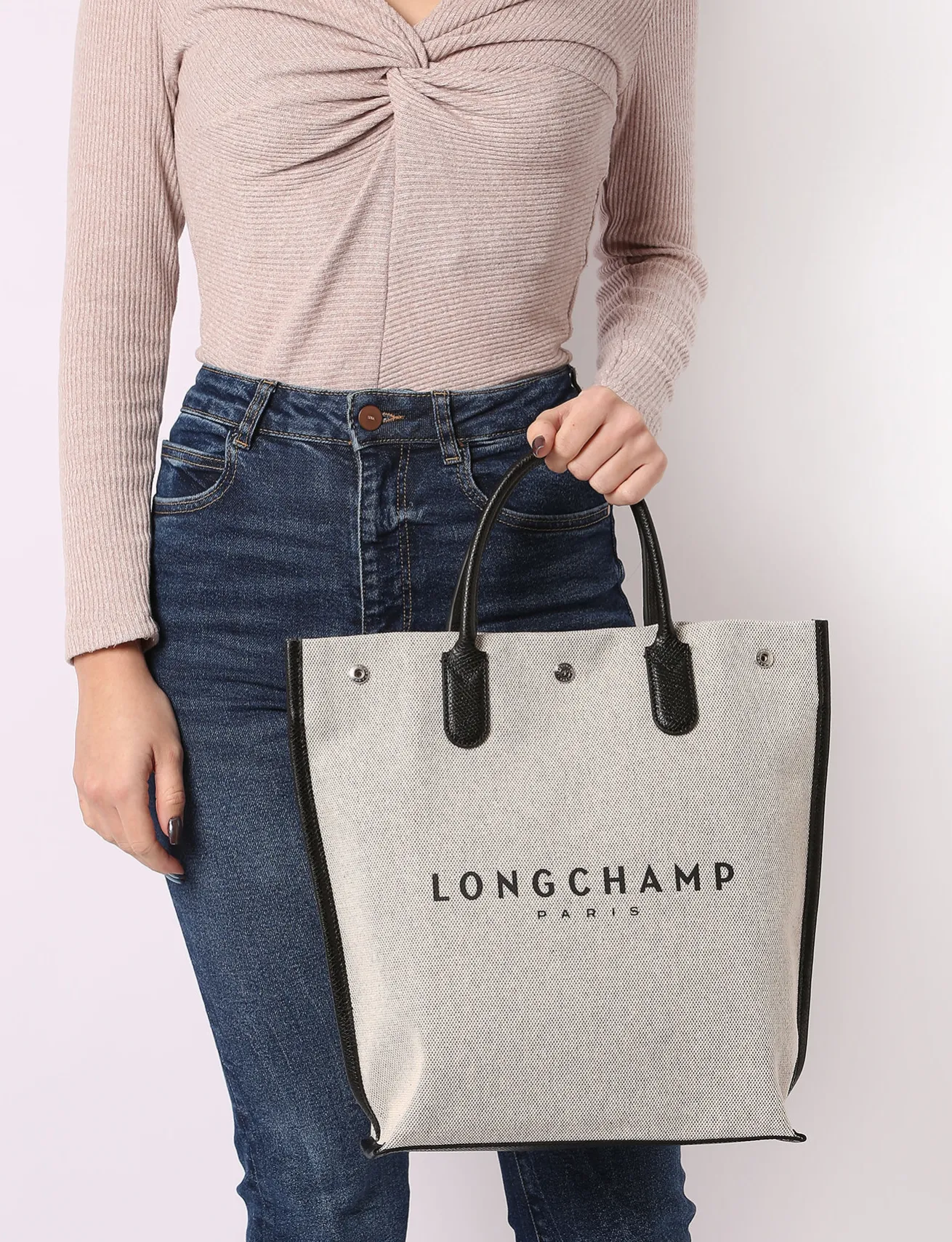 Sac cabas M Essential en toile LONGCHAMP