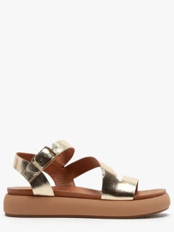Sandales en cuir INUOVO