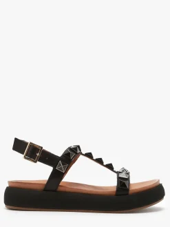 Sandales en cuir INUOVO