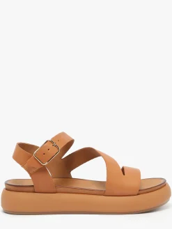 Sandales en cuir INUOVO
