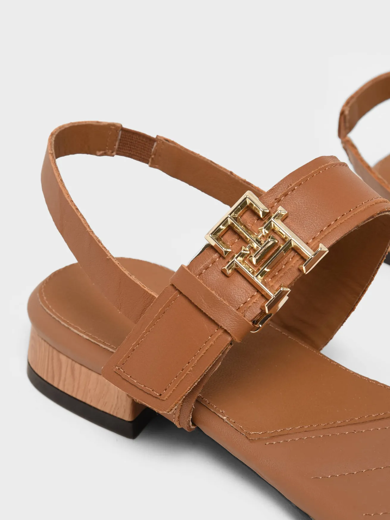 Sandales en cuir TOMMY HILFIGER