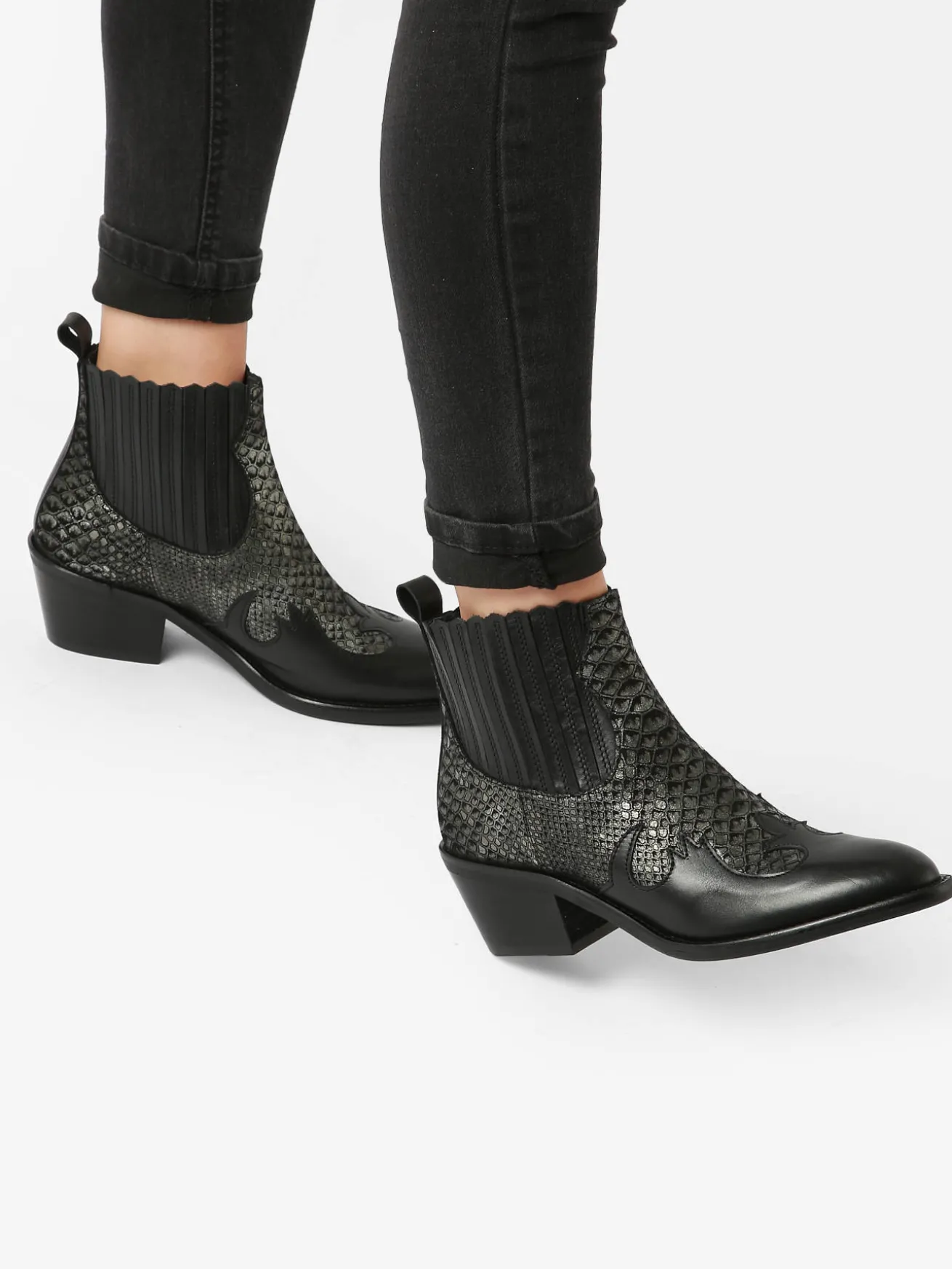 Santiags à talon en cuir MYMA