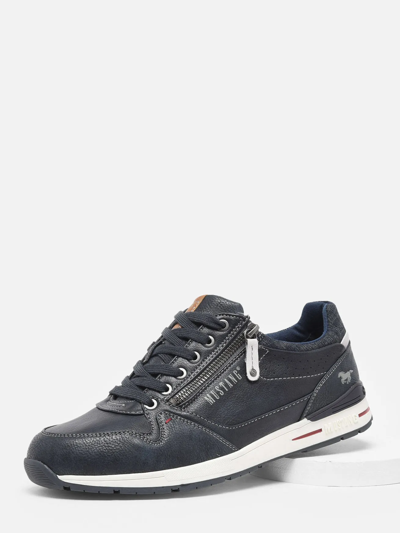 Sneakers MUSTANG