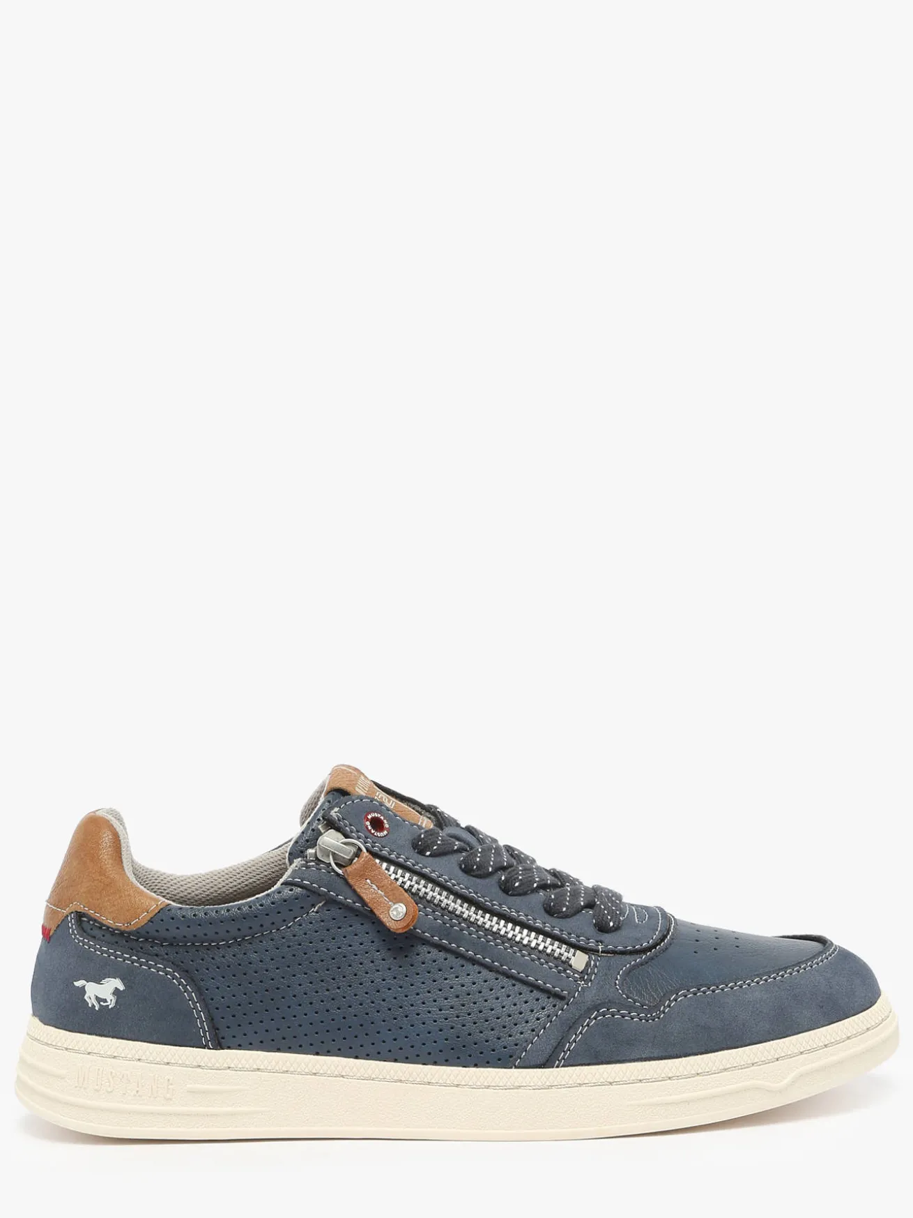 Sneakers MUSTANG