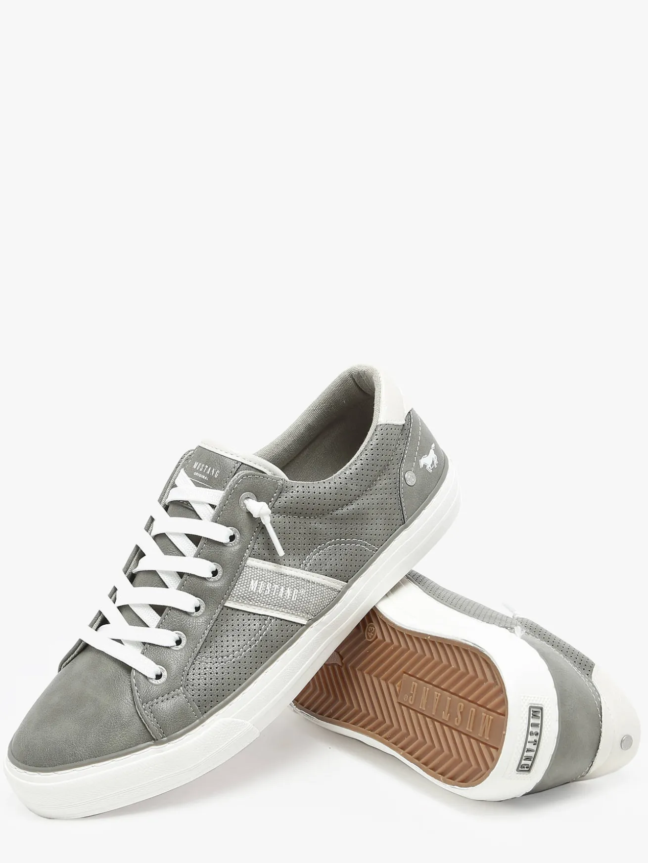 Sneakers MUSTANG