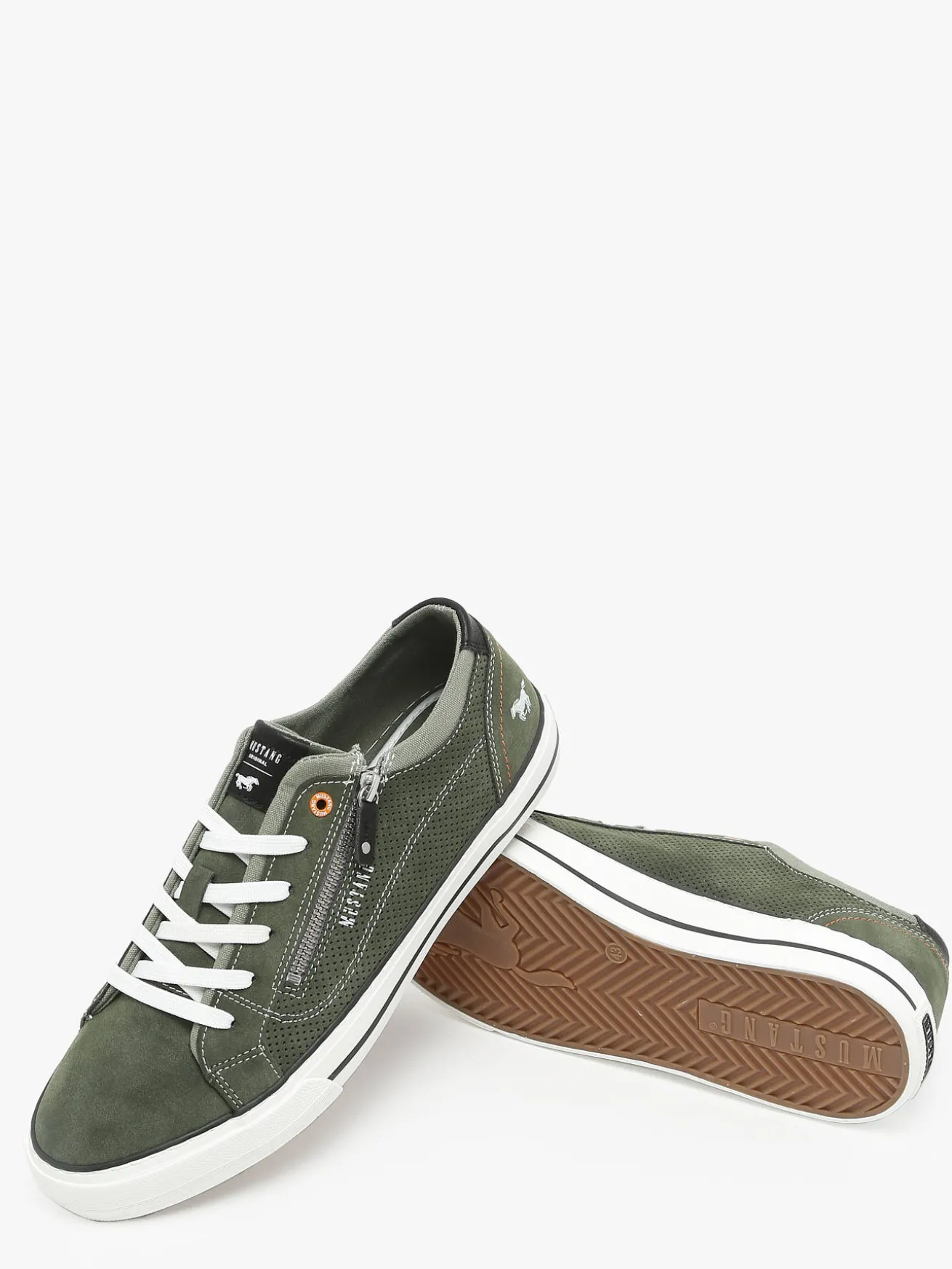 Sneakers MUSTANG