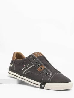 Sneakers MUSTANG