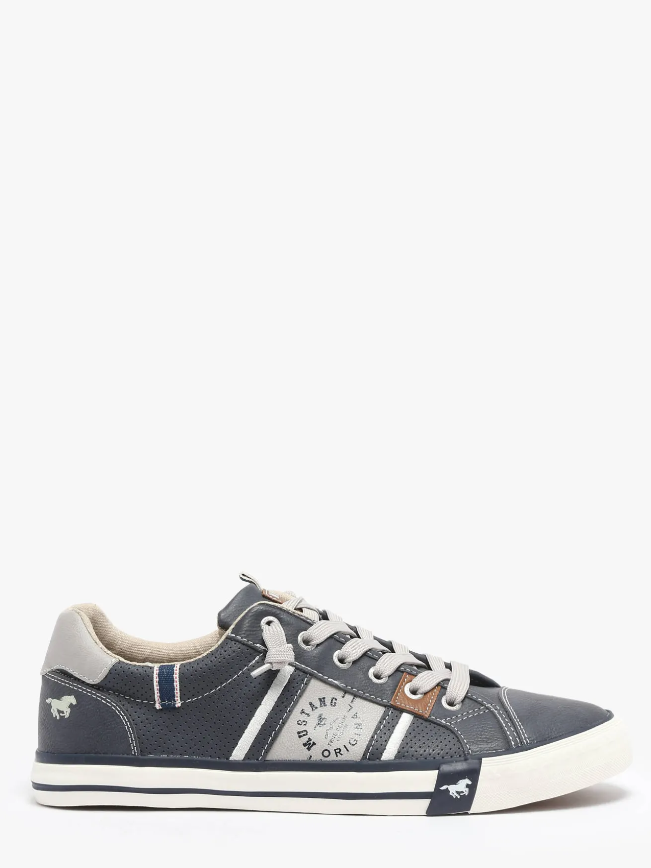Sneakers MUSTANG