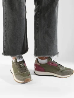 Sneakers Track & Field HOFF